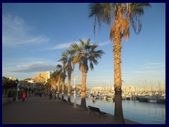 Alicante City Centre 052 - Paseo de Tomas y Valiente, the central harbour promenade