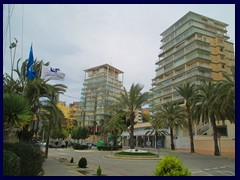 Calpe New City Centre 10 - the modern parts feature modern highrise architecture.