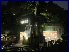 This restaurant in Nan Lian Garden is hidden behind a waterfall.