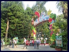 Ocean Park 050