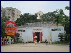 Tin Hau Temple is a small taoist temple in Stanley, built in 1767. 