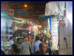 Temple Street Night Market