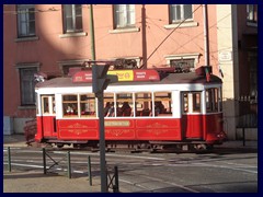 Tram ride Estrela 18