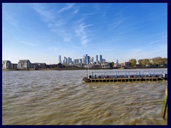 Canary Wharf skyline from Greenwich01