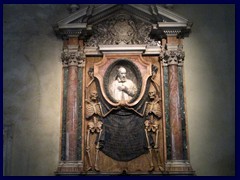 San Pietro in Vincoli (St Peter in Chains), interior.