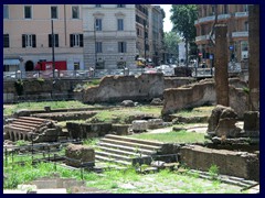 Largo di Torre Argentina 007