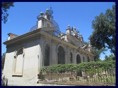 Villa Borghese annex. Parts of the garden are not well maintained.