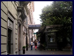 Café de Paris, Via Veneto look more like Paris and Rome.