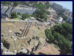 Views of Rome from Monument to Victor Emanuele II towards Forum Fomanum