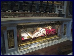 St Peter's Basilica, interior 007