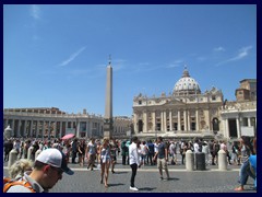 St Peter's Square (Piazza San Pietro) is the circular square in front of St Peter's Basilica. The Tuscan colonnades, arcades with rows of columns on both sides are the borders between Vatican City and Italy. They were designed by Gian Lorenzo Bernini. An Egyptian obelsik from the Circus of Nero was erecetd at the center of the square in 1586. Two fountains, designed by Bernini and Carlo Maderno, where placed on the square in the 1600s.