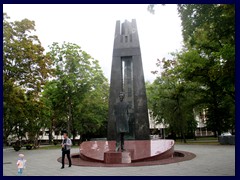 Monument to Vincas Kudirka (1858-99), composer of the Lithanian national anthem,V. Kudirkos Square, Gedimino Ave.