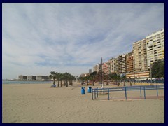 Alicante City Centre 096 - Playa Postiguet, the most central beach