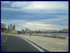 Avenida Villajoyosa towards Playa de San Juan, that is Alicante's largest and most popular beach and a large district on Cap de l'horta, East of central Alicante. Here you find tall apartments buildings and  hotels, as well as some of the more exclusive private residences of Alicante. It has high quality sand and is much calmer then the more centrally located Postiguet Beach, but since we visited in February the beach was almost abandoned anyway.