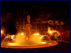 Alicante by night 52 - Plaza Gabriel Miró