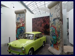 Haus der Geschichte 087 - Berlin Wall, Trabant