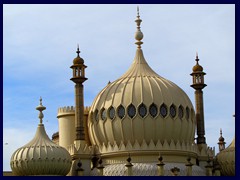 Royal Pavilion and Gardens 02