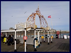 Brighton Palace Pier and its views 48