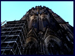 Cologne Cathedral after dark 2