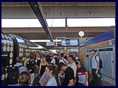 Hauptbahnhof, Station area 1