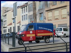 Elche City Centre 44 - small fire vehicle