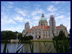 Maschpark and Neues Rathaus 1