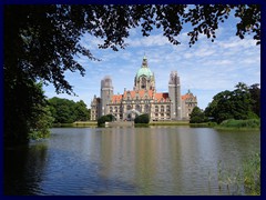 Maschpark and Neues Rathaus 5