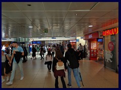 Hauptbahnhof (Central Station) 10