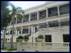 Murray House was relocated from Central to Stanley to make way for the construction of the famous Bank of China Tower.