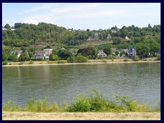 Rhine riverfront, Mitte 15