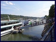 Rhine riverfront, Mitte 90