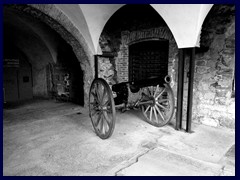 Ljubljana Castle and its views 16 - Canon