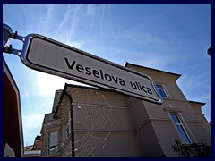 Center West 052 - Veselova st