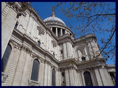 St Paul's Cathedral and surroundings 09