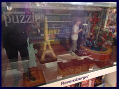 Hamleys 09