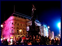 Piccadilly Circus - Shaftesbury Memorial Fountain