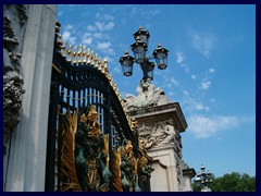 Buckingham Palace 2006 02