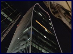 20 Fenchurch St, "Walkie-Talkie Bldg"