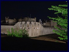 The Tower of London and the fullmoon