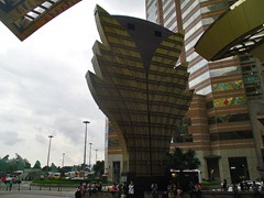 Grand Lisboa also has a neon lotus flower at the entrance.