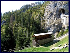 Predjama Castle 77