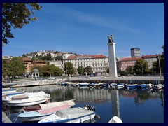 Rijeka Portside 14 - Monument of Liberation 01