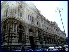 Palace of Justice (Palazzo di Giustizia), Piazza Cavour