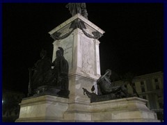 Piazza Cavour by night 005