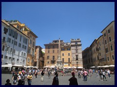 View of Piazza della Rotunda from the entrance to Pantheon.