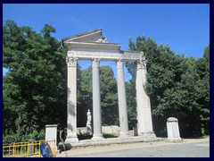 Tempio di Annia Faustina e Cerere, Villa Borghese 