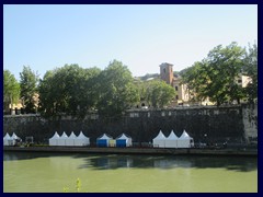 Banks of Tiber 003