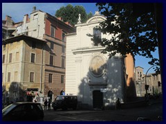 Banks of Tiber 018