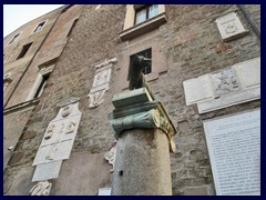 Roma Lupa sculpture, Capitoline Hill. The sculpture of the famous legend of 2 twin brothers, Romulus and Remus, who wanted to build a city, suckled the Capitoline wolf and killed each other. 