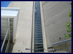 Toronto Cn Tower And Its Views Ripley S Aquarium Views
